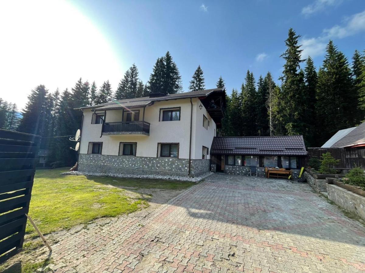 Mounthoff Retreat Moroeni Exterior foto